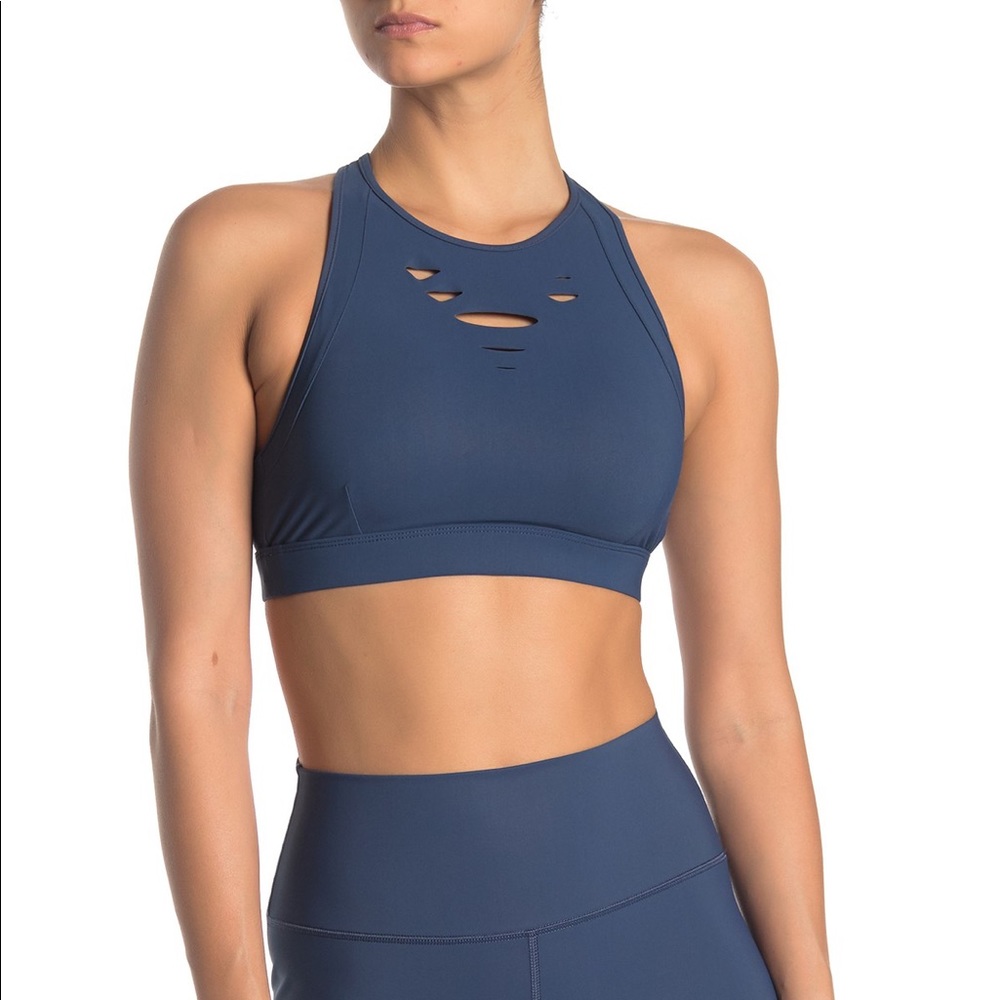 Alo Ribbed Warrior Yoga Bra (xs)